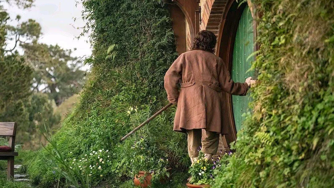 Frodo Geri Döndü: The Lord of the Rings The Hunt for Gollum'dan Yeni Set Fotoğrafları